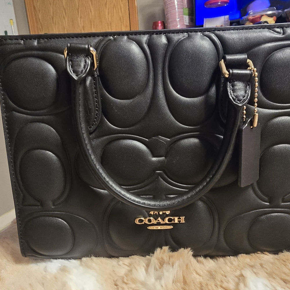 Small Maggie Coach Black Quilted Purse with Gold Hardware - Picture 3 of 8